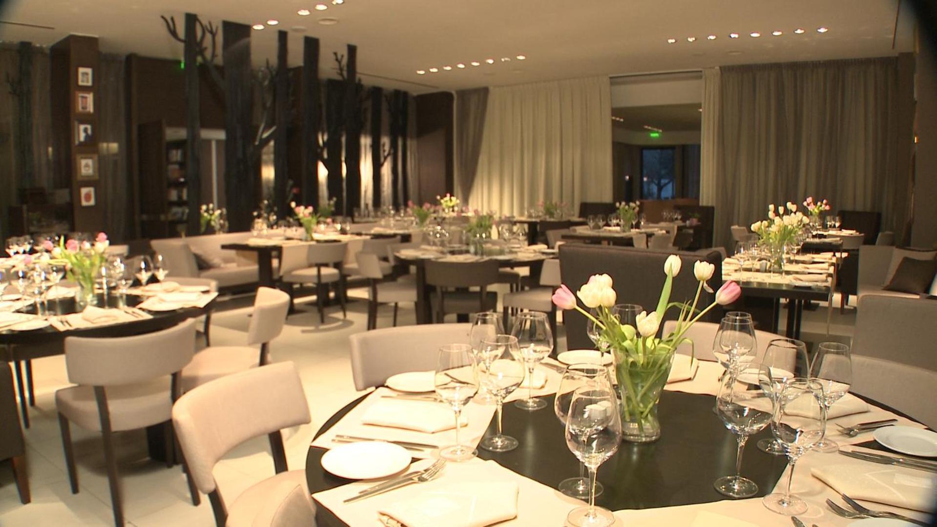 סרס Philippos Xenia Hotel מראה חיצוני תמונה