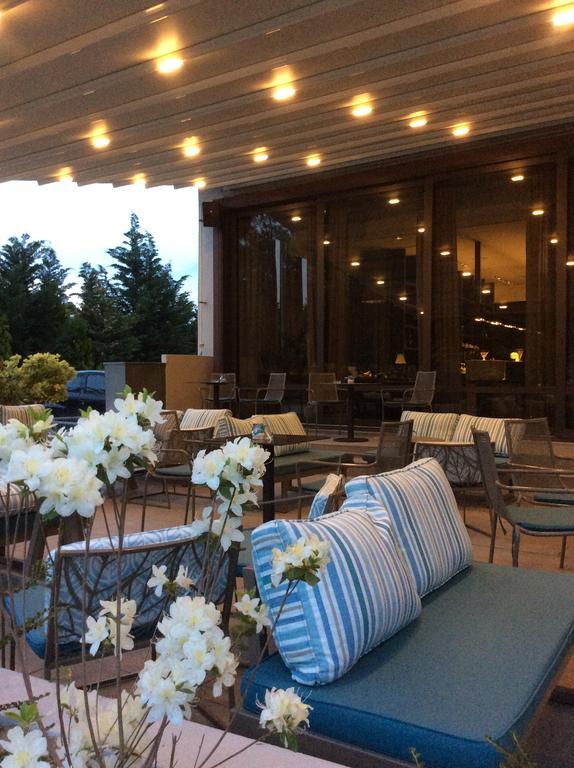 סרס Philippos Xenia Hotel מראה חיצוני תמונה